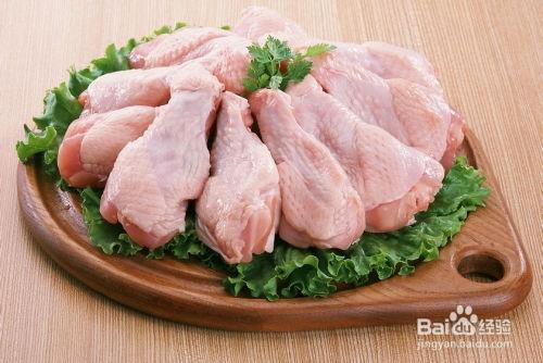 关于瓜鸡吃黑蒜的视频,黑蒜美食新体验