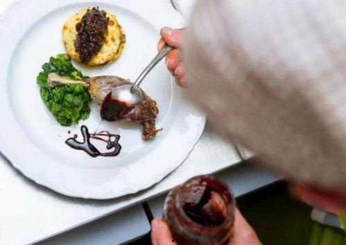 吃瓜多拉黑便吗,揭秘消化健康之谜