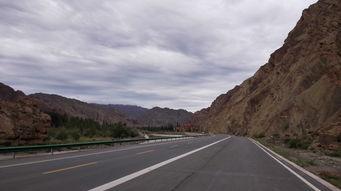 瓜州国道路况今日最新情况,多路段施工，请谨慎驾驶