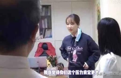 演员不雅吃瓜爆料,揭秘明星不雅吃瓜事件幕后真相