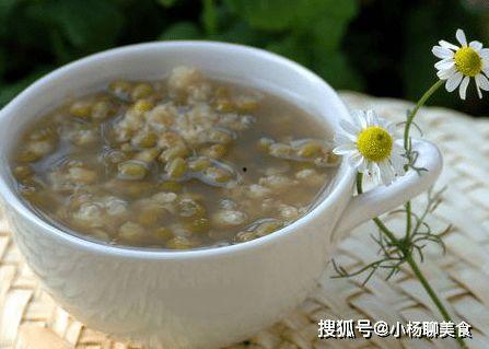 黑蜜瓜吃了可以吃绿豆汤吗,健康搭配的完美选择