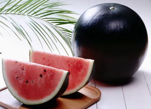 黑料吃黑瓜网是什么,网络舆论场中的暗流涌动